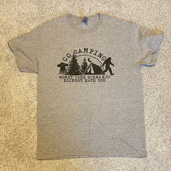 Gildan Other - Gray Graphic Men's T-Shirt Bigfoot medium